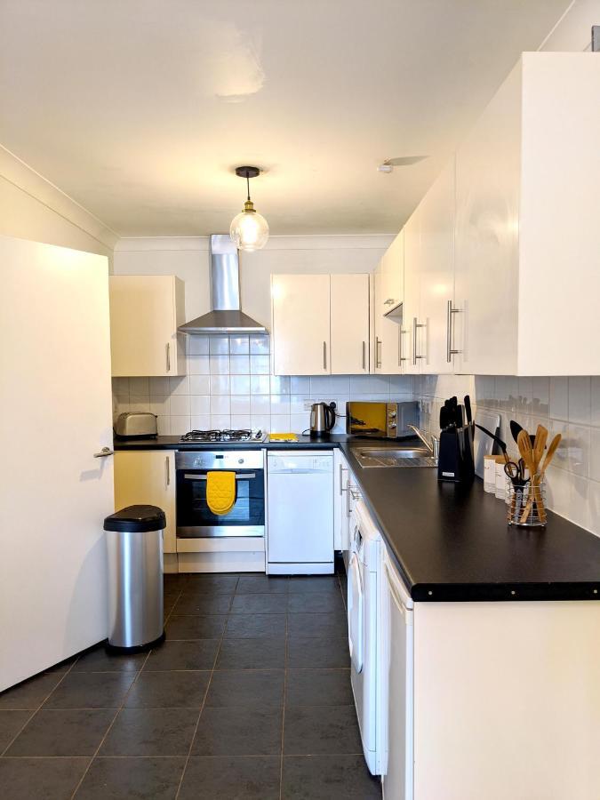 Koala & Tree - Renovated 2 Bed Apartment In City Centre - Short Lets & Serviced Accommodation Cambridge Ngoại thất bức ảnh